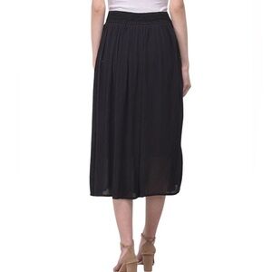 Black Pleated A-Line Midi Skirt